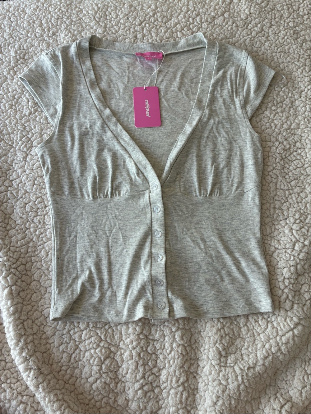 Edikted Light Gray V-Neck Button Down Short Sleeve Top